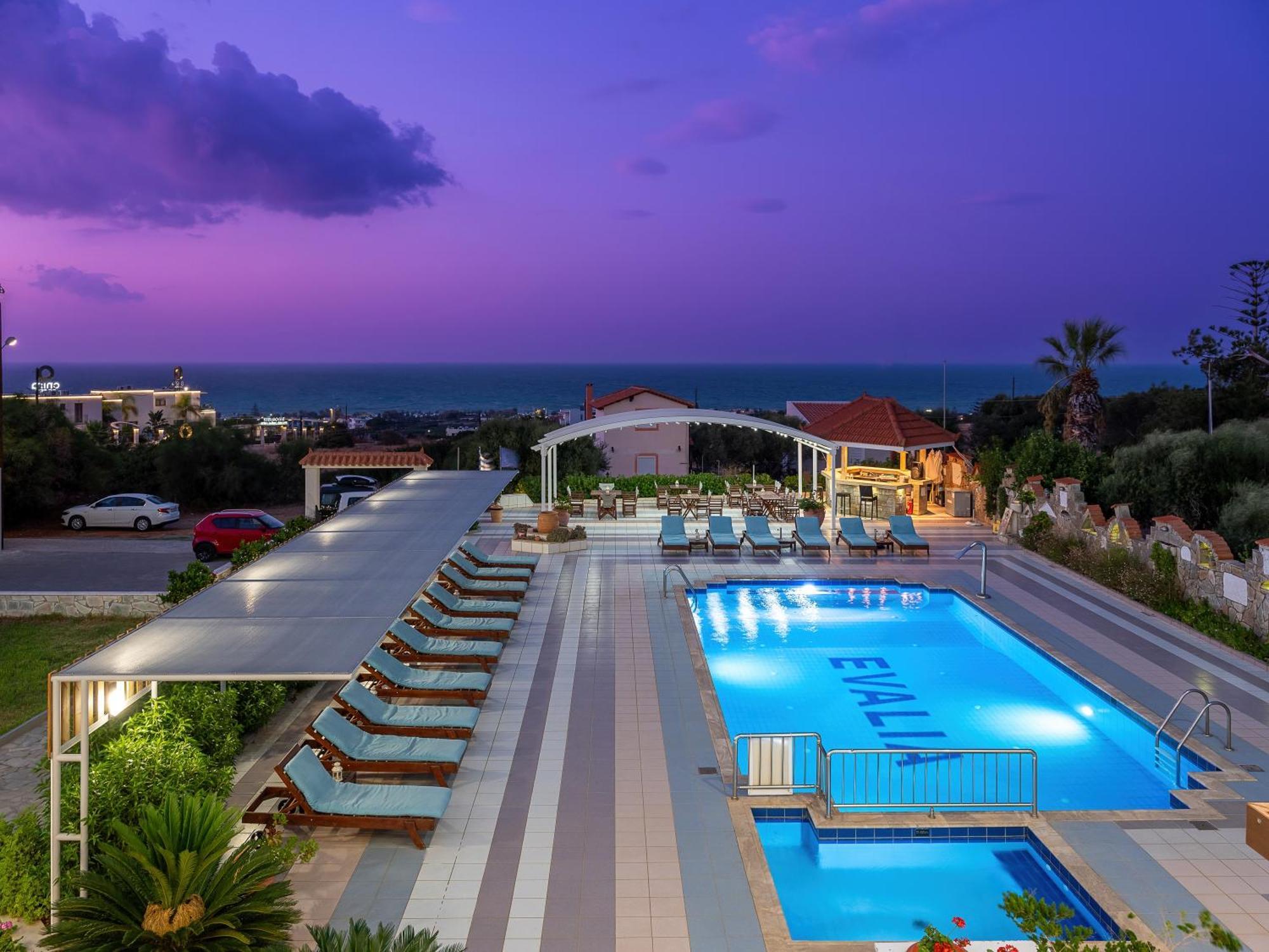 Evalia Apartments Hersonissos  Eksteriør billede